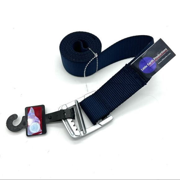 NCAA Michigan collegiate blue field belt Official Gear L/XL NEW - Picture 5 of 10